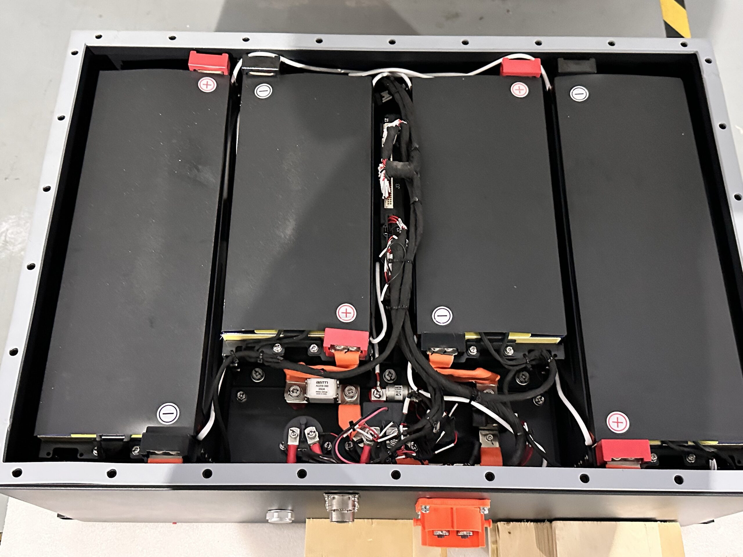 News 16 Smart Battery BMS via CANBus and RS485 for real time telemetry 1 scaled News